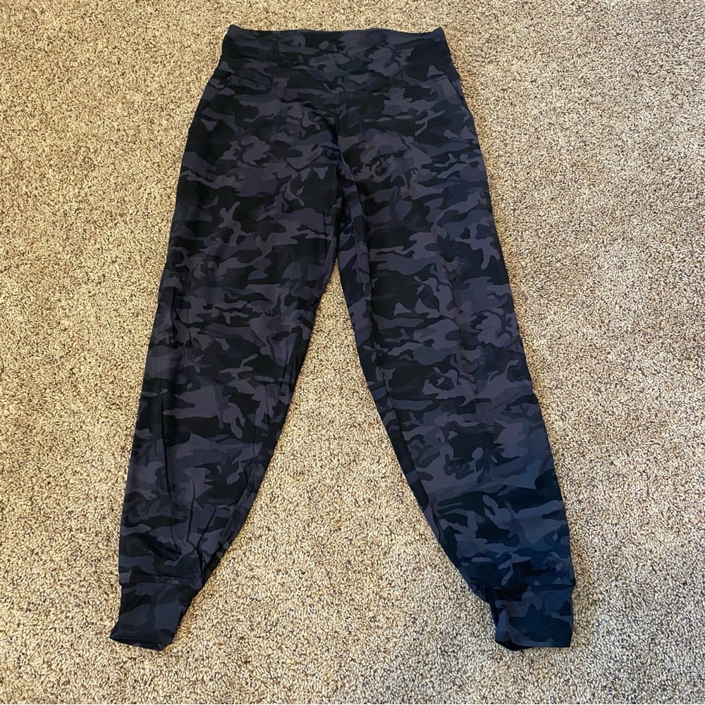 Athletic bundle - Picture 8 of 10
